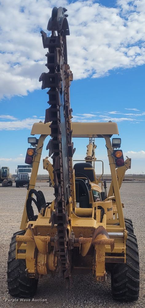 image for item DM1024 2015 Vermeer RTX 750  trencher