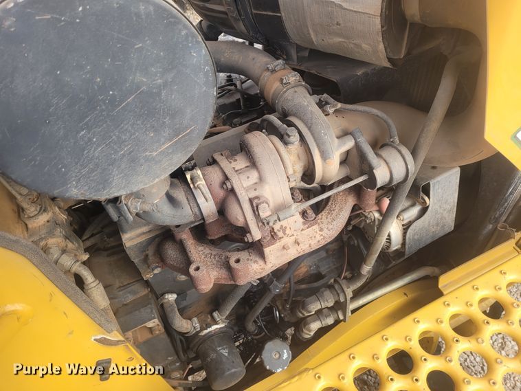 image for item DM1024 2015 Vermeer RTX 750  trencher