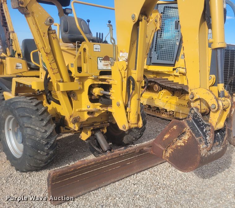 image for item DM1024 2015 Vermeer RTX 750  trencher