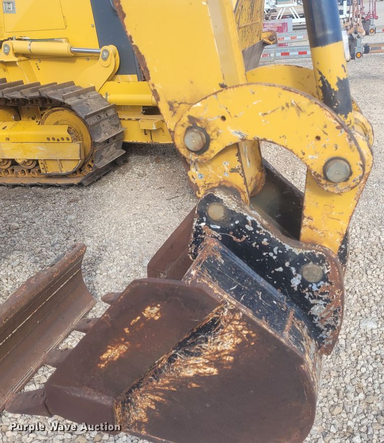 image for item DM1024 2015 Vermeer RTX 750  trencher