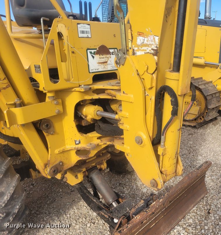 image for item DM1024 2015 Vermeer RTX 750  trencher