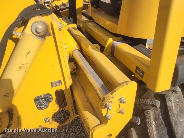 image for item DM1024 2015 Vermeer RTX 750  trencher