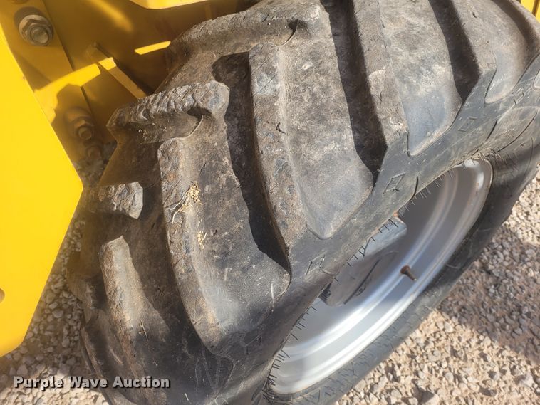 image for item DM1024 2015 Vermeer RTX 750  trencher