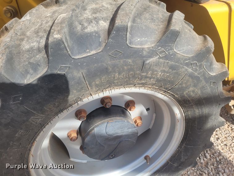 image for item DM1024 2015 Vermeer RTX 750  trencher