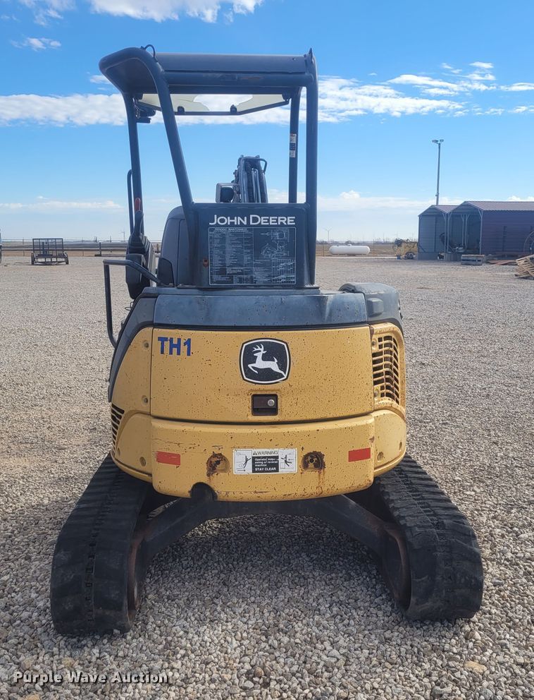 image for item DM1025 2008 John Deere 35D  mini excavator