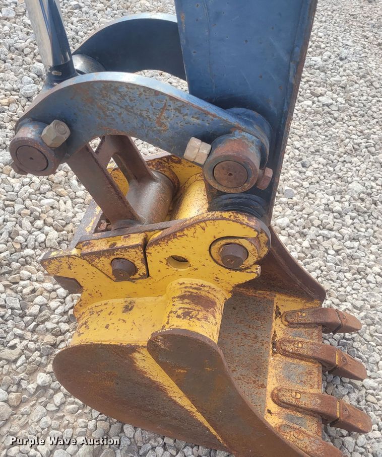 image for item DM1025 2008 John Deere 35D  mini excavator