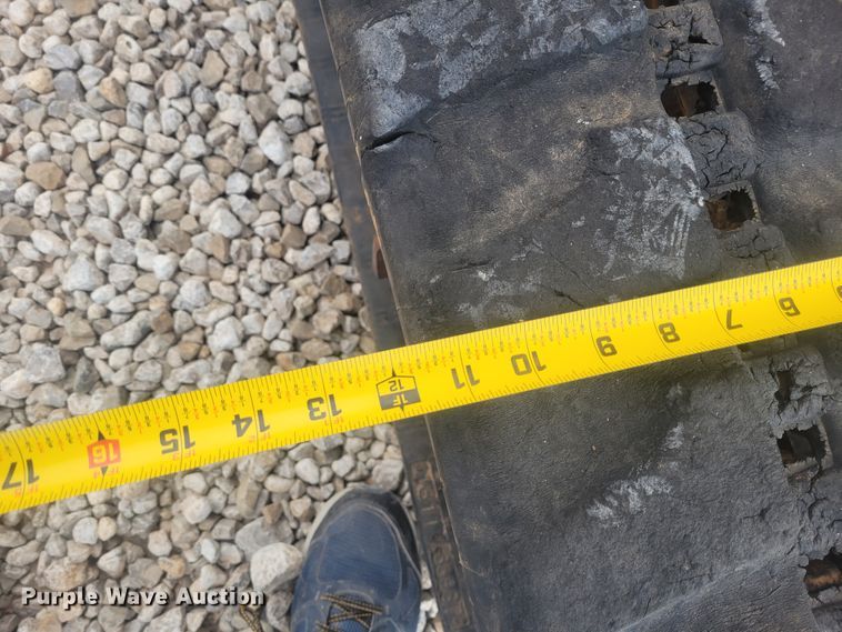 image for item DM1025 2008 John Deere 35D  mini excavator