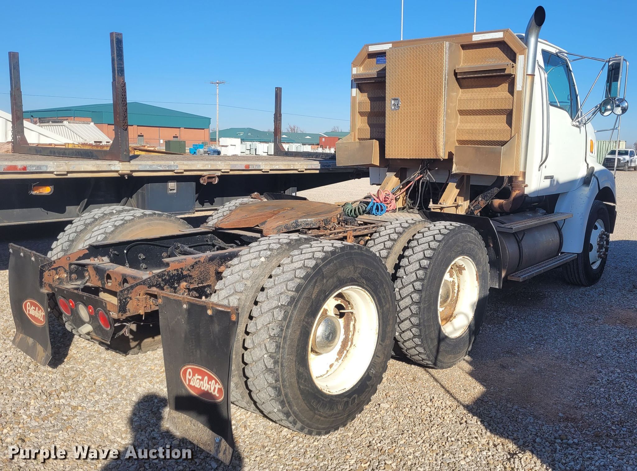 2002 Sterling AT9500 semi truck in Garber, OK Item DM1009 sold