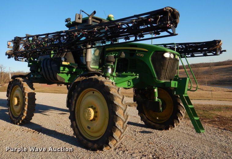 image for item DH8153 2010 John Deere 4730  sprayer