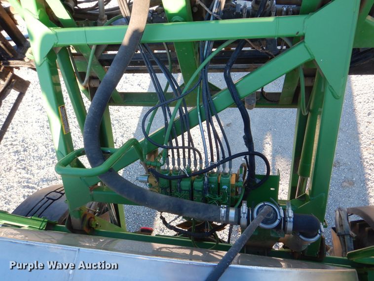 image for item DH8153 2010 John Deere 4730  sprayer