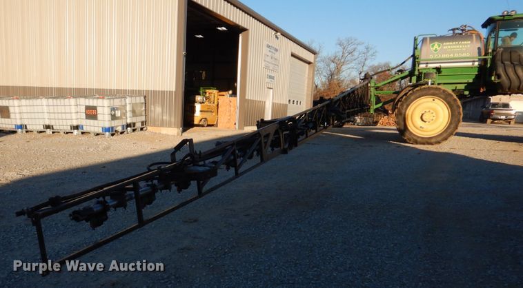 image for item DH8153 2010 John Deere 4730  sprayer