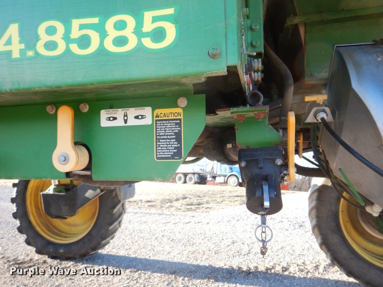 image for item DH8153 2010 John Deere 4730  sprayer