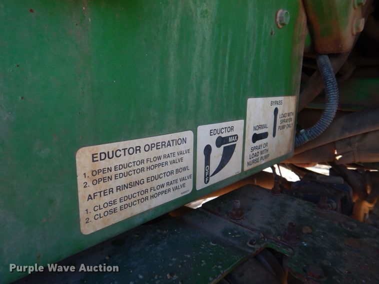 image for item DH8153 2010 John Deere 4730  sprayer