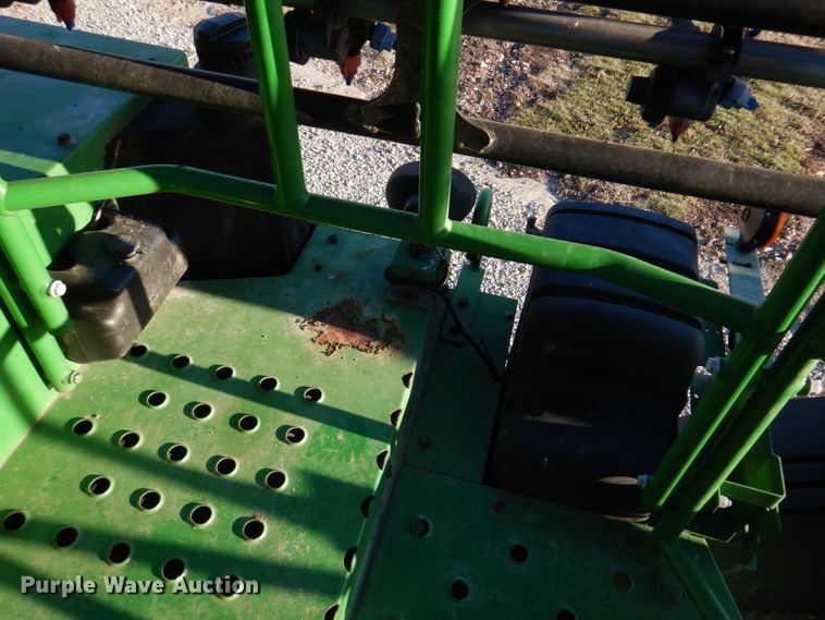 image for item DH8153 2010 John Deere 4730  sprayer