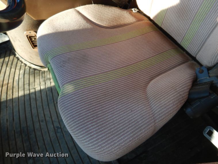 image for item DH8153 2010 John Deere 4730  sprayer