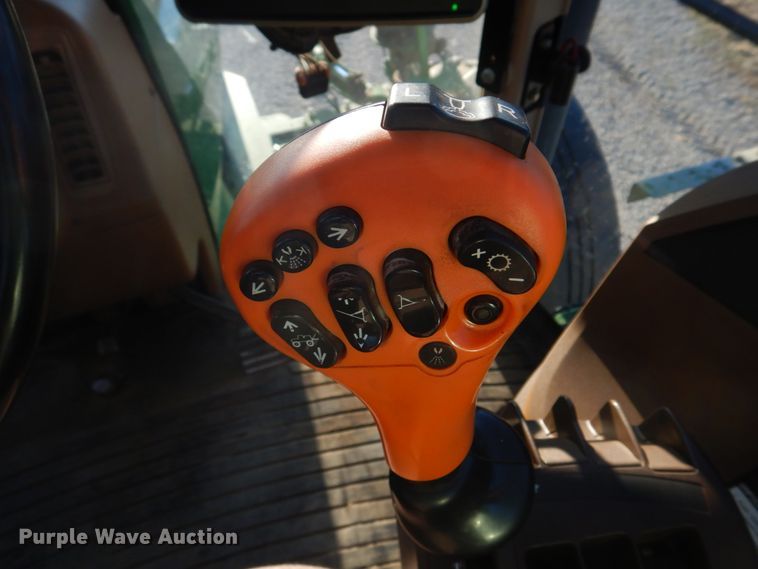 image for item DH8153 2010 John Deere 4730  sprayer