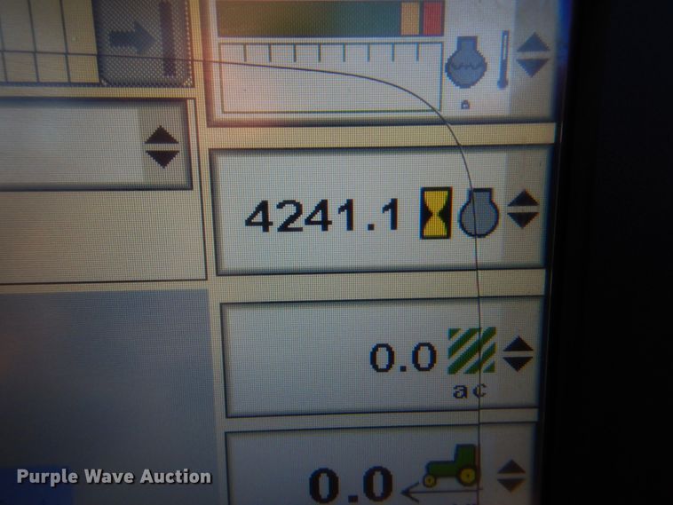 image for item DH8153 2010 John Deere 4730  sprayer