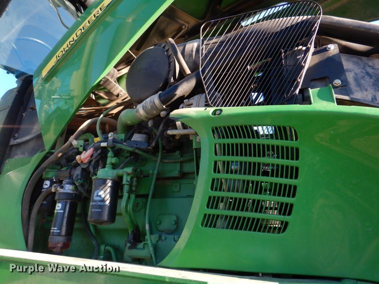 image for item DH8153 2010 John Deere 4730  sprayer