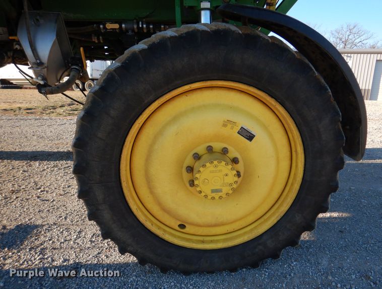 image for item DH8153 2010 John Deere 4730  sprayer