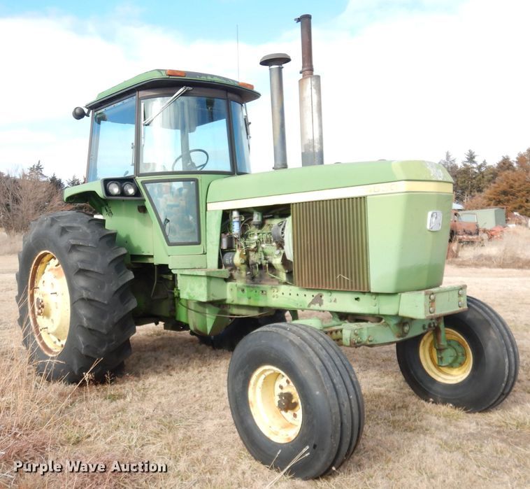 image for item DH8792 1976 John Deere 4630  tractor