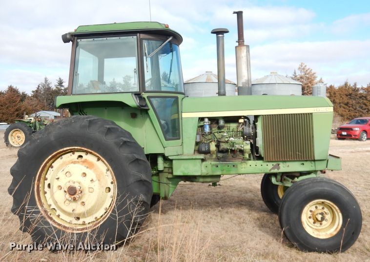 image for item DH8792 1976 John Deere 4630  tractor