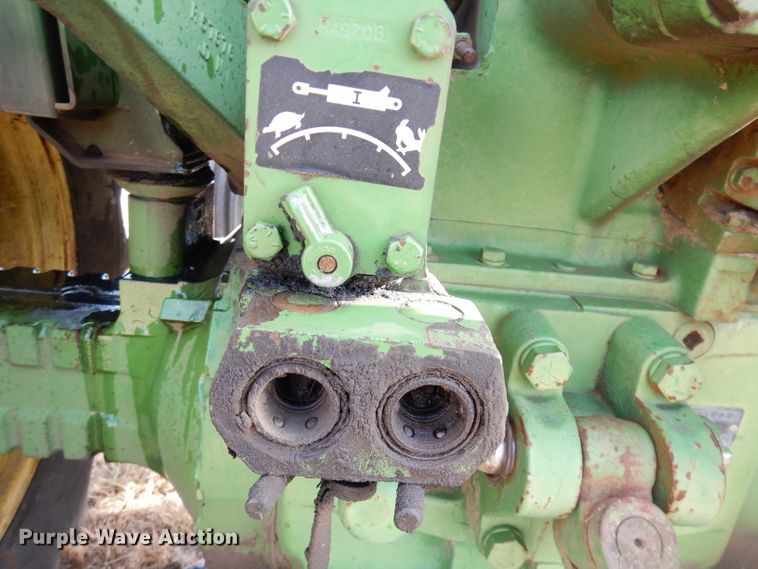 image for item DH8792 1976 John Deere 4630  tractor