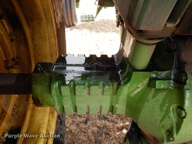 image for item DH8792 1976 John Deere 4630  tractor