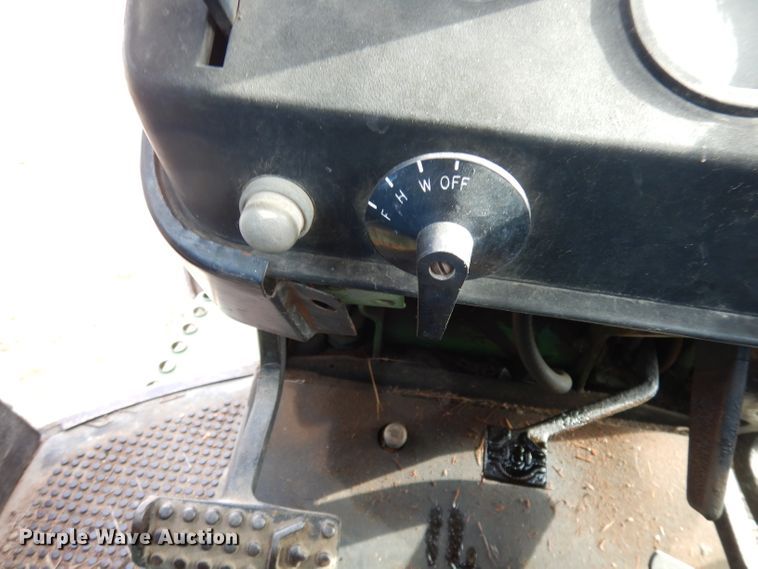 image for item DH8792 1976 John Deere 4630  tractor