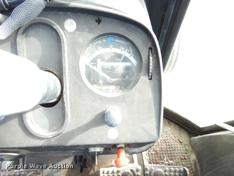 image for item DH8792 1976 John Deere 4630  tractor