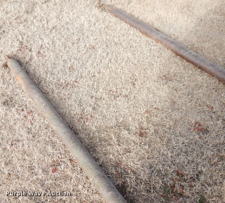 image for item DH8795 (2) pieces of ag equipment