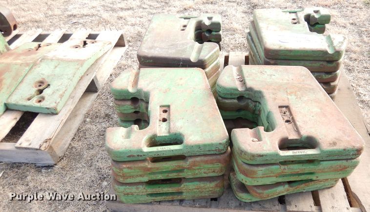 image for item DH8797 Tractor parts