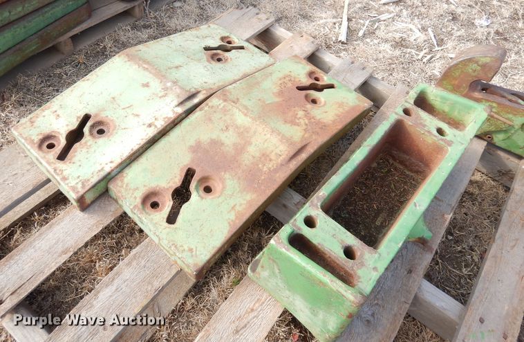 image for item DH8797 Tractor parts