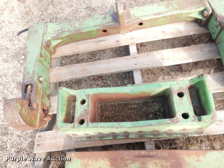 image for item DH8797 Tractor parts
