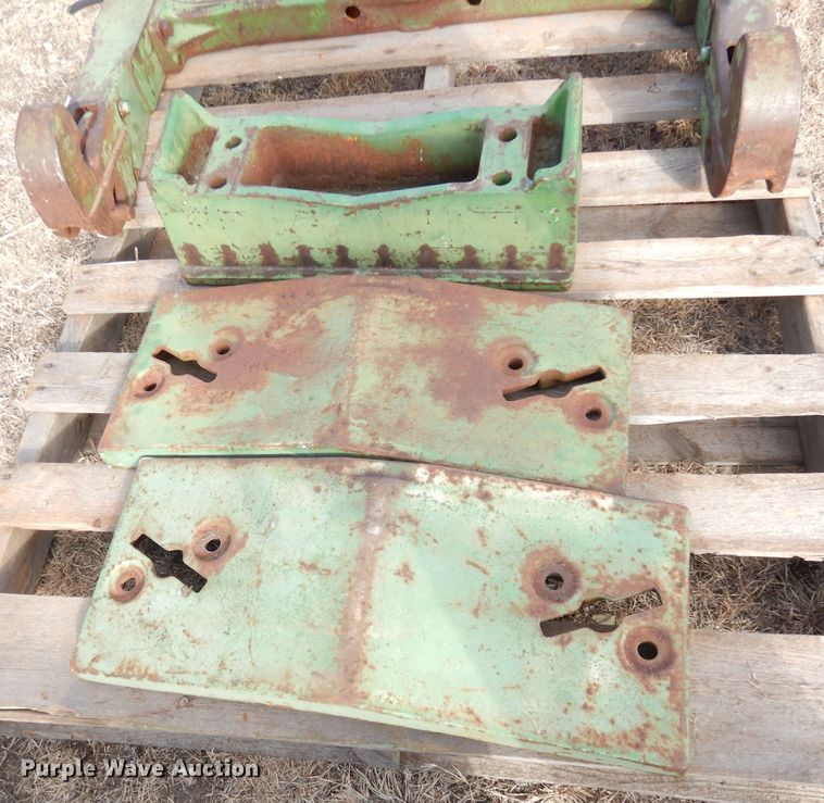 image for item DH8797 Tractor parts