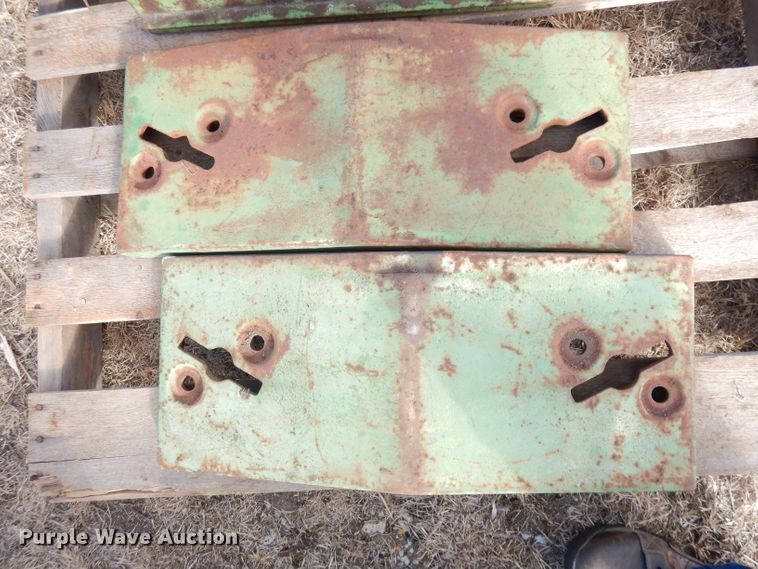 image for item DH8797 Tractor parts