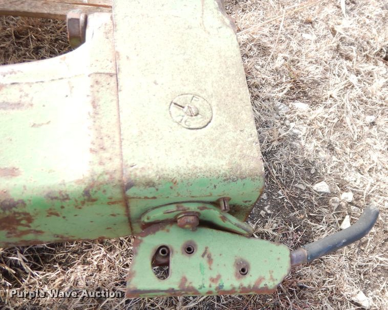 image for item DH8797 Tractor parts