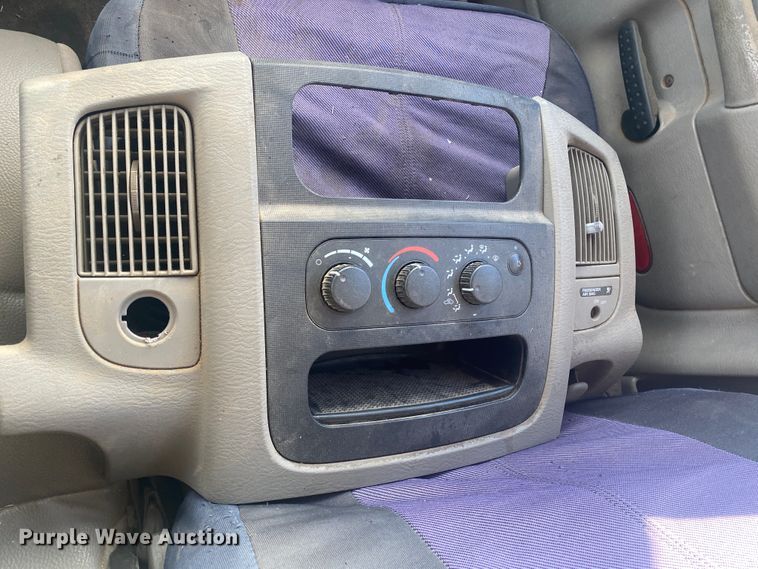 image for item DL1396 2005 Dodge Ram 1500  pickup truck