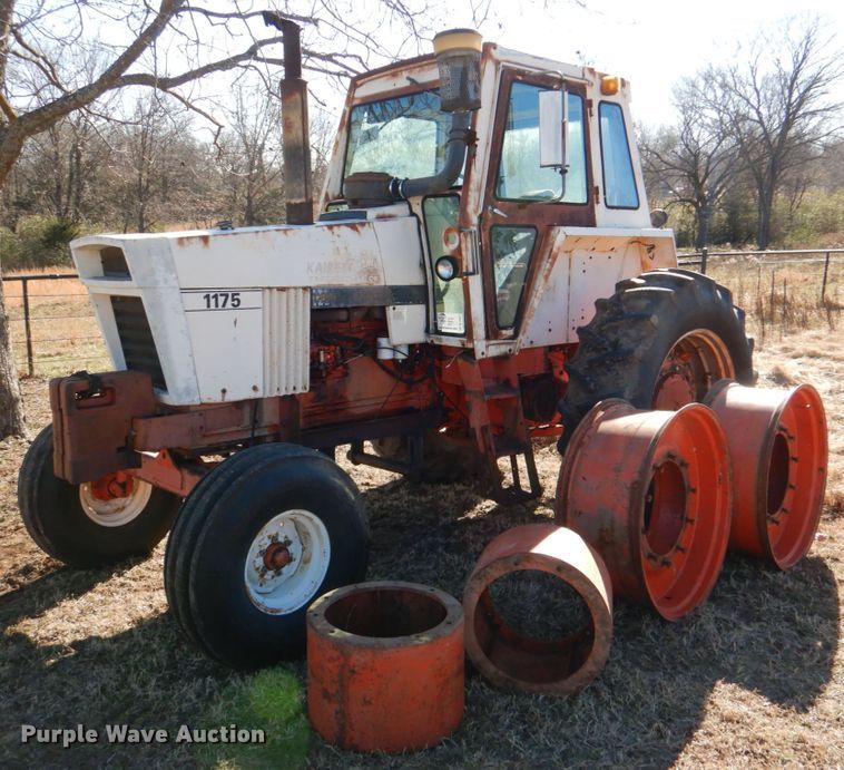 image for item DL6837 1975 Case 1175  tractor