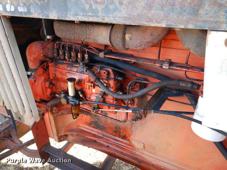 image for item DL6837 1975 Case 1175  tractor