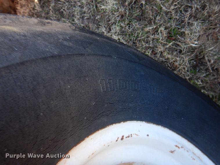 image for item DL6837 1975 Case 1175  tractor