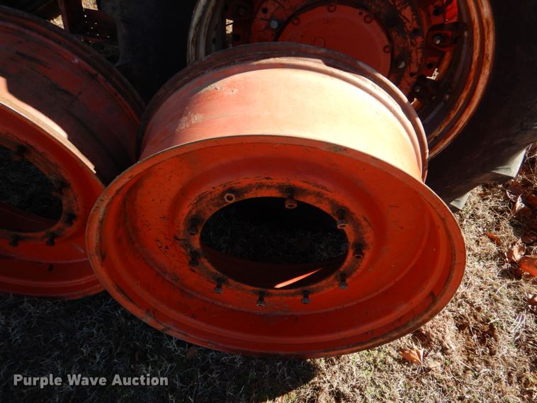 image for item DL6837 1975 Case 1175  tractor