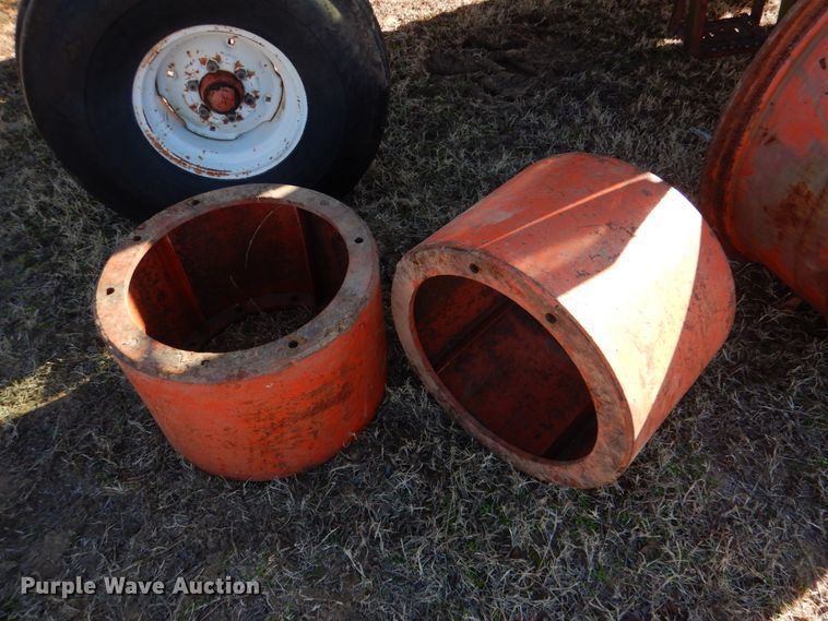 image for item DL6837 1975 Case 1175  tractor