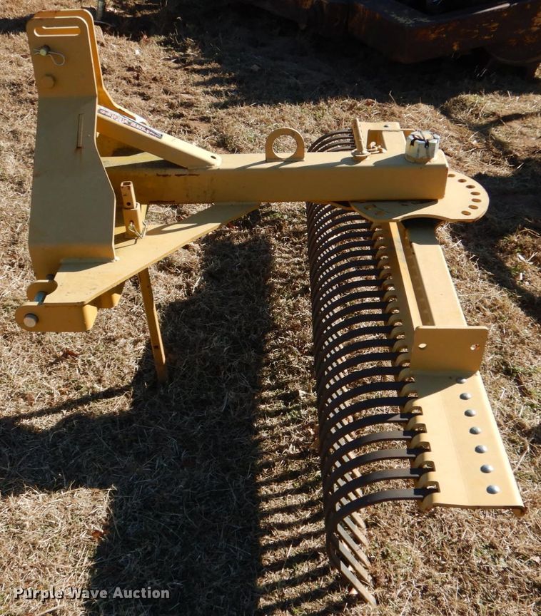 image for item DL6842 Landscape rake