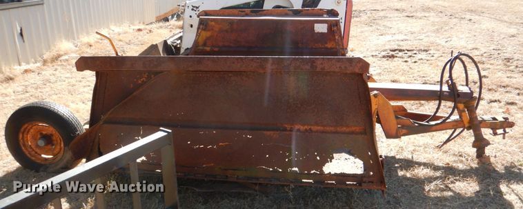 image for item DL6852 Batwing rotary mower