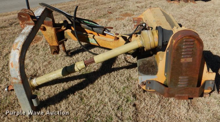 image for item DL6855 Berti TA220  flail mower