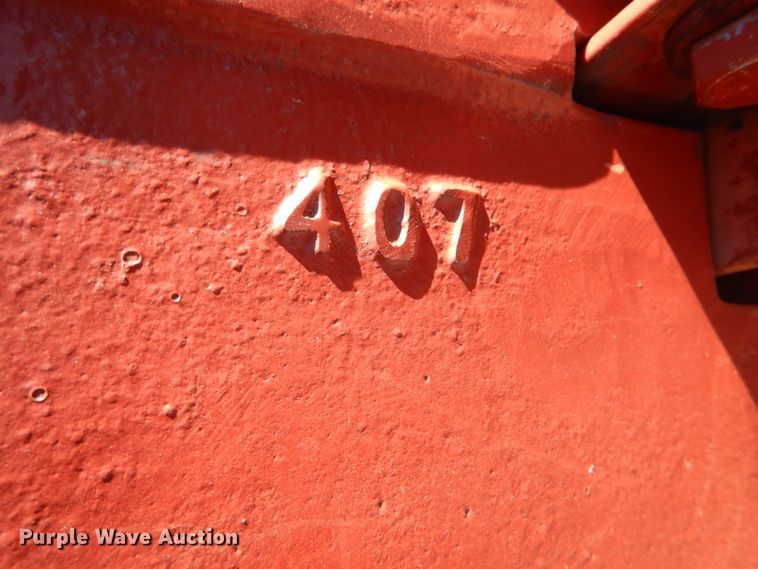 image for item DL6856 International 1586  tractor