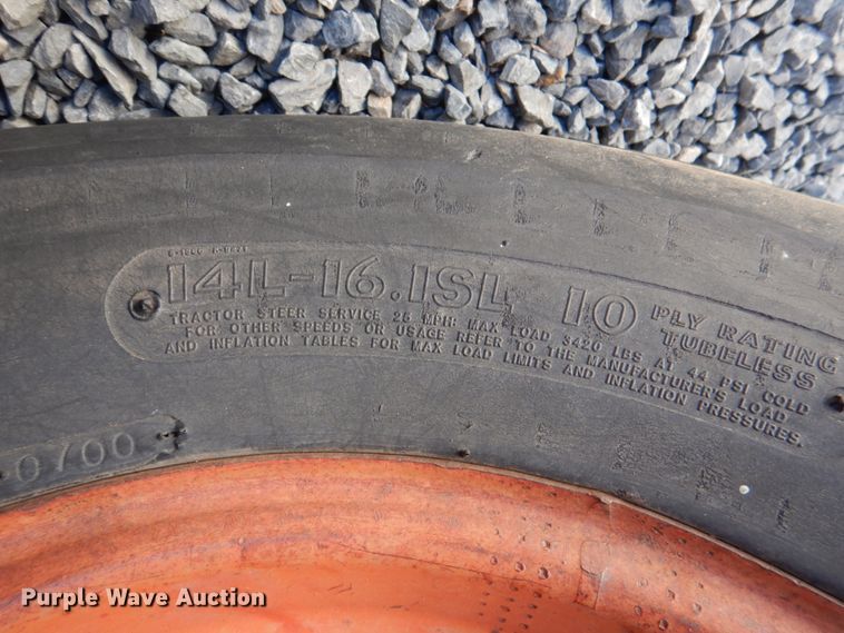 image for item DL6856 International 1586  tractor