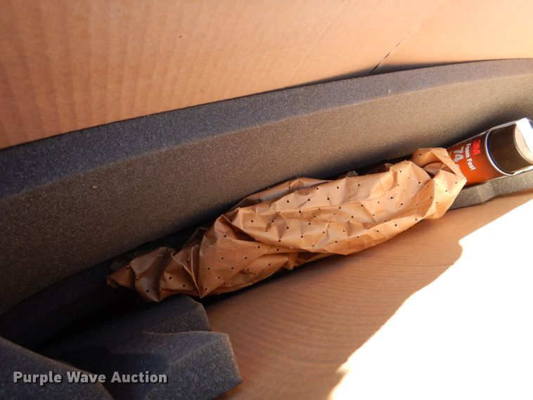 image for item DL6856 International 1586  tractor