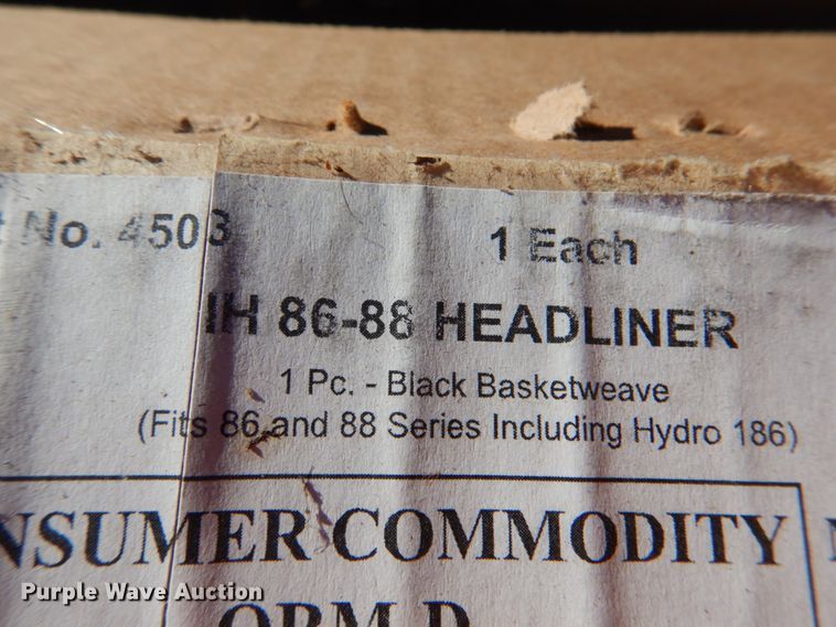 image for item DL6856 International 1586  tractor