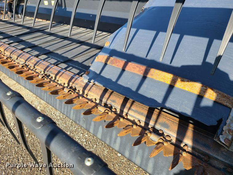 image for item FW9742 2014 MacDon FDS75-S  flex draper head